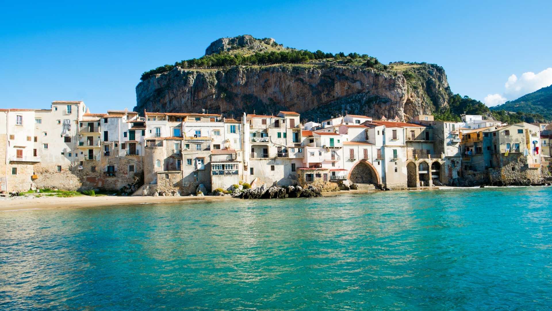Cefalù, Sicilia